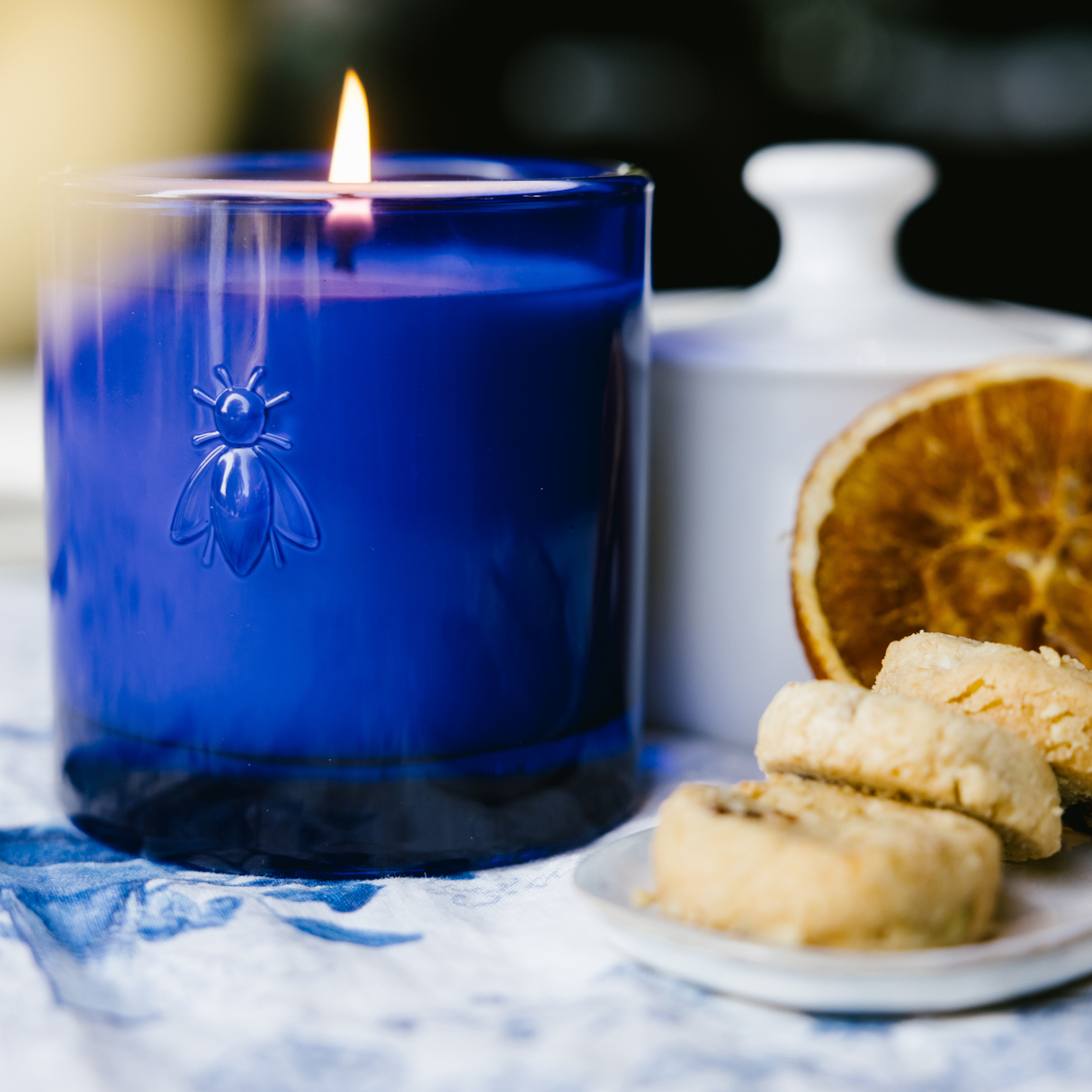Winter Garden Bee Candle by La Rochere