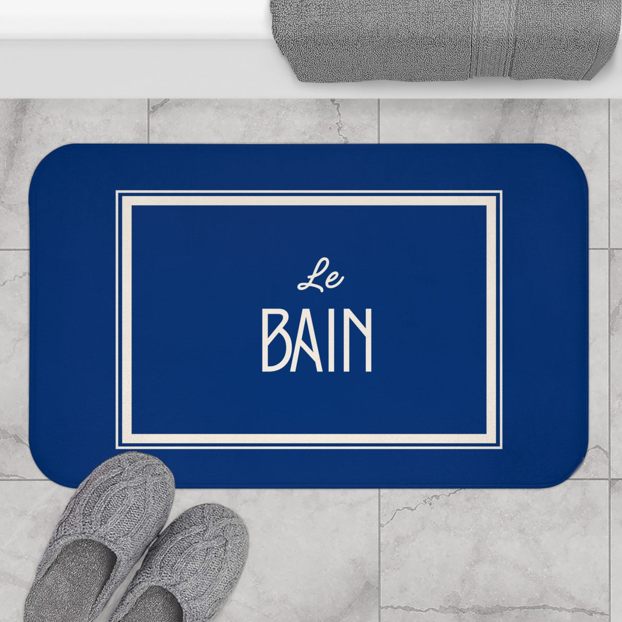 Le Bain Sea Blue Bath Mat — French Bathroom Rug with Modern Border
