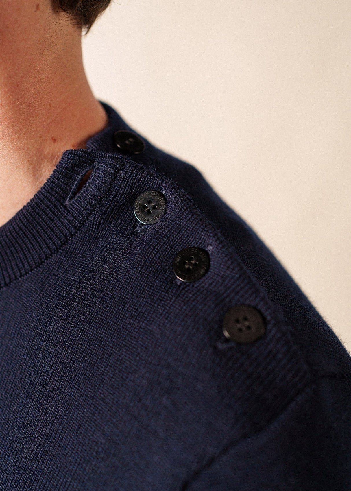 Saint James BINIC - Authentic Striped Fisherman Sweater With Shoulder Buttons in Wool | Loose Fit (NAVY / ECRU)