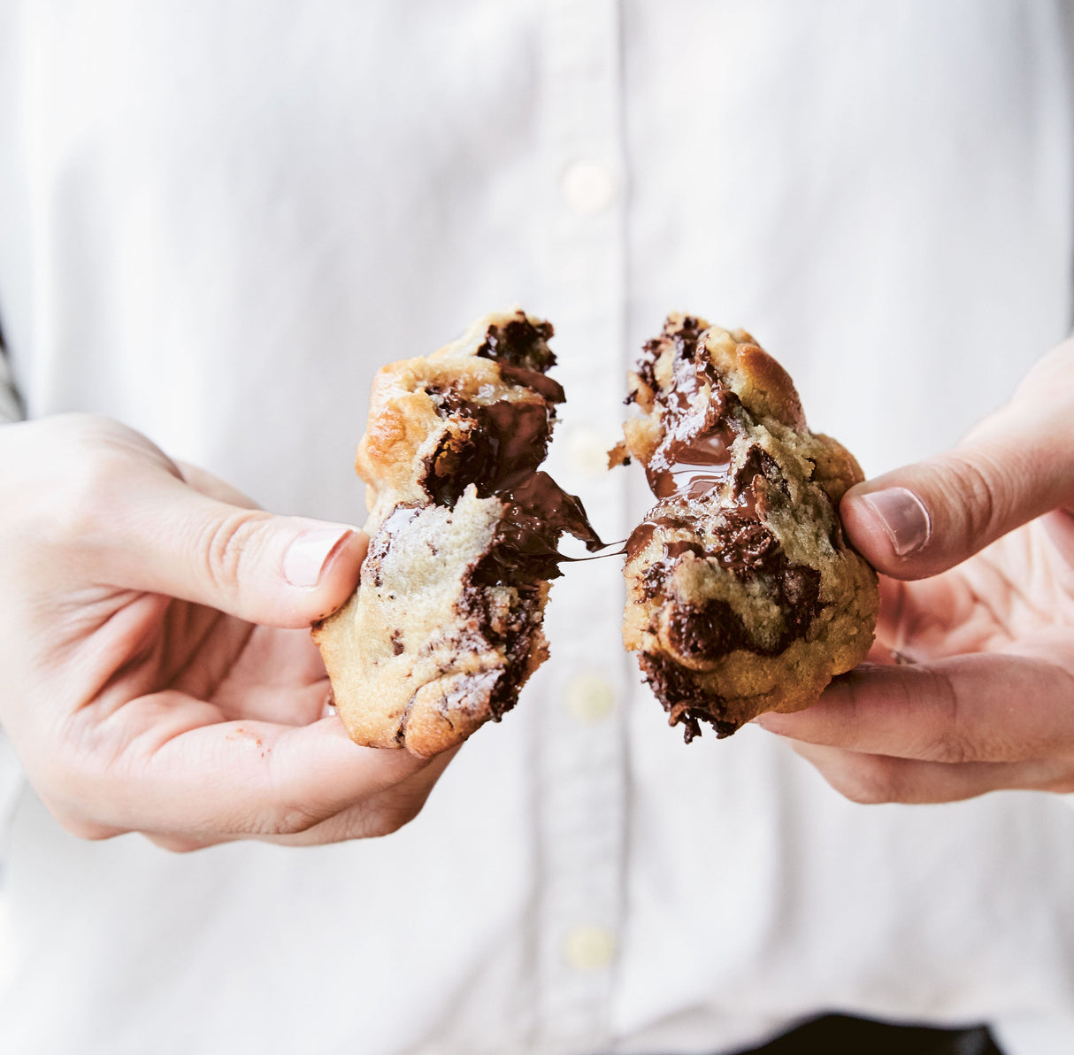 Maman's nutty chocolate chip cookies