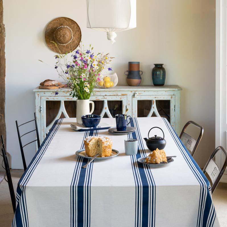 Coutil Marine Tablecloth 170x250 cm (67" x 98")