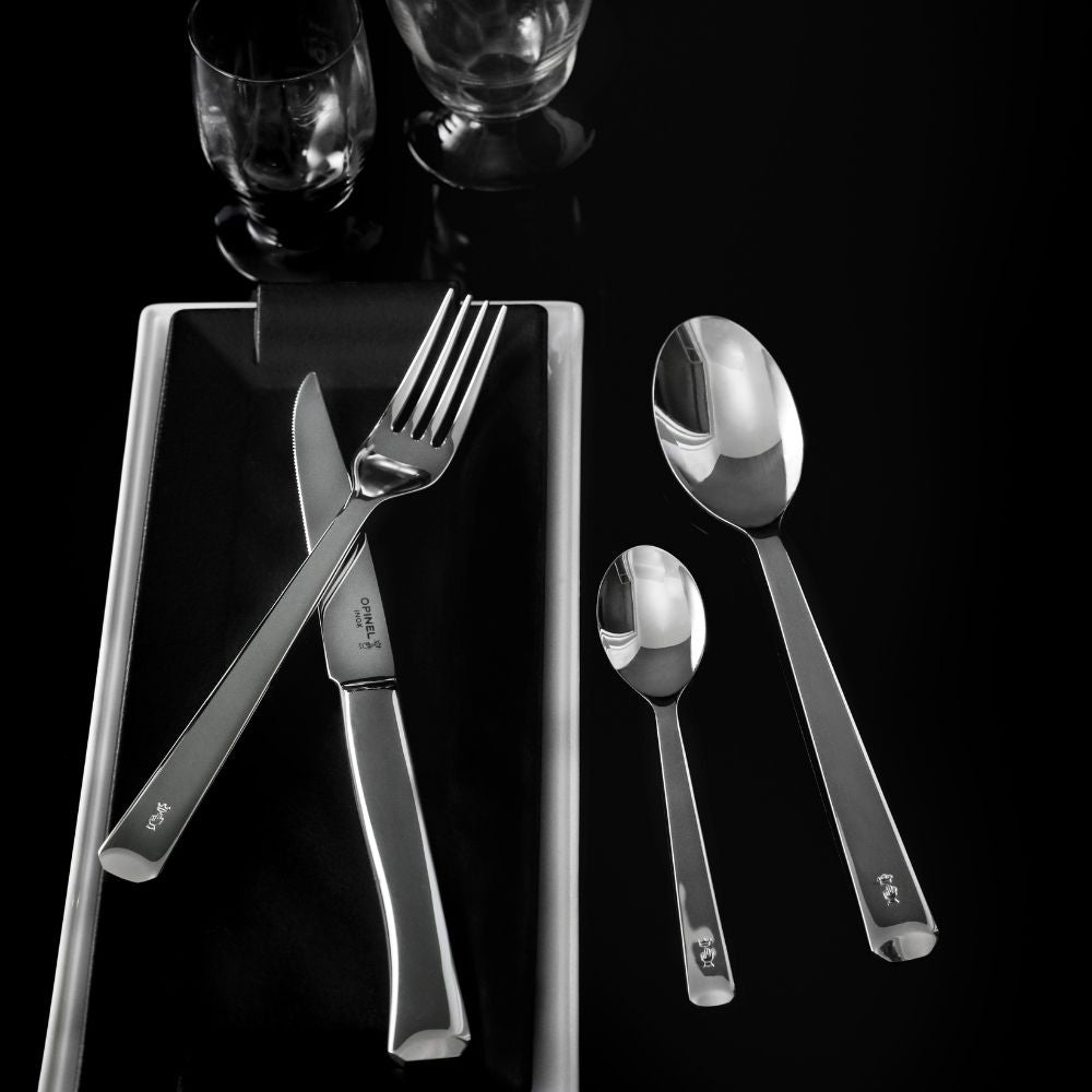 Perpétue 16-Piece Flatware Collection