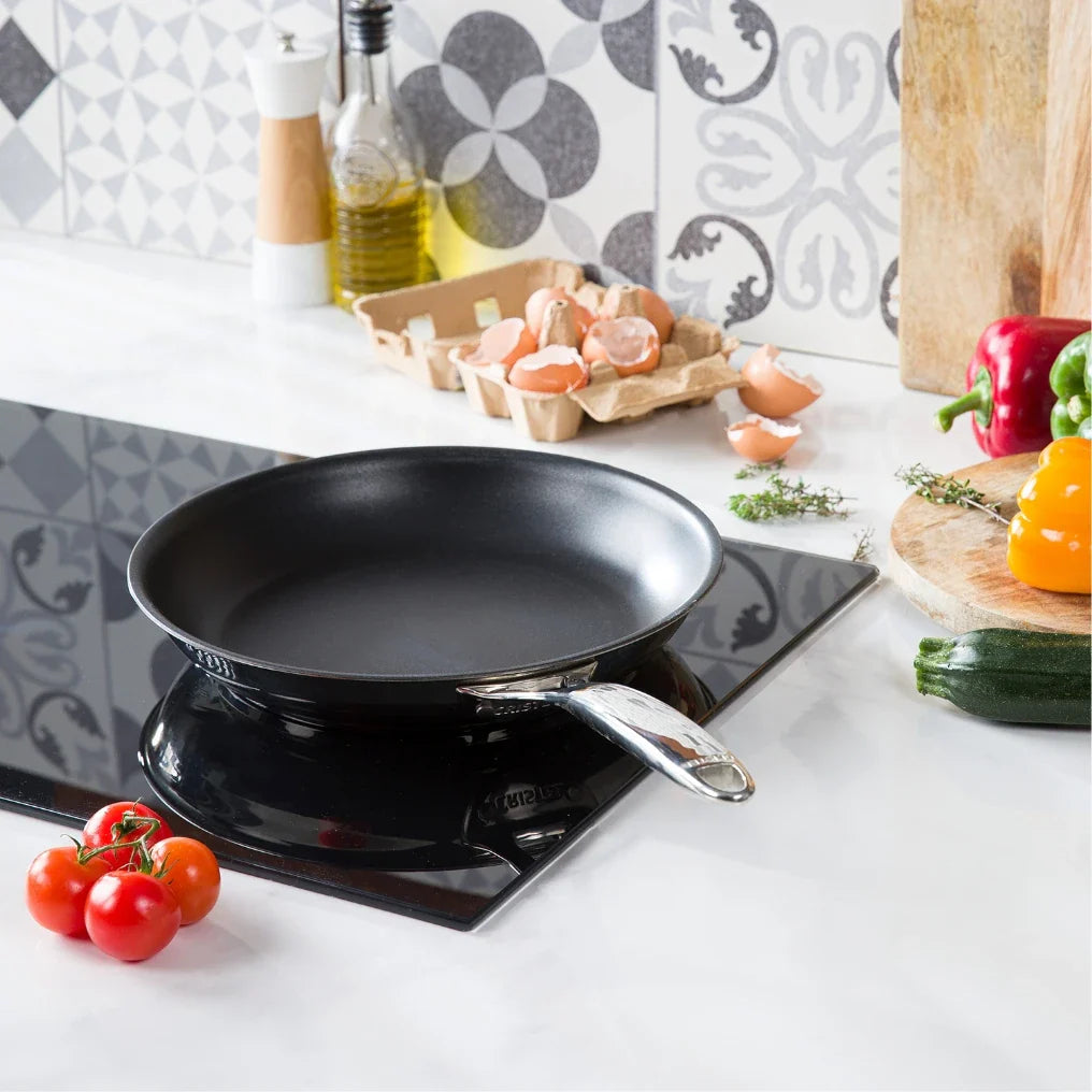Cristel Set of 2 Non-Stick Frying Pans