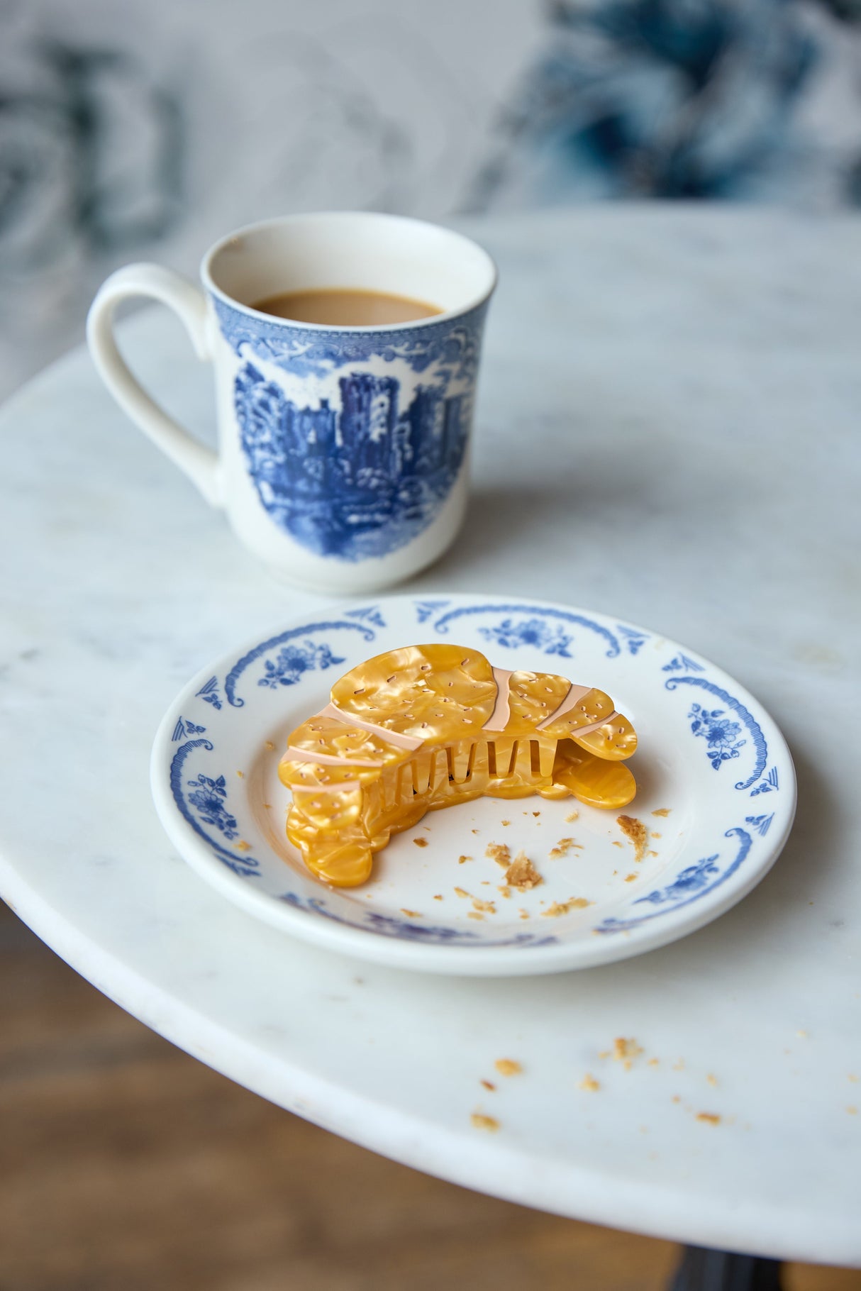 Le croissant hair clip by Maman