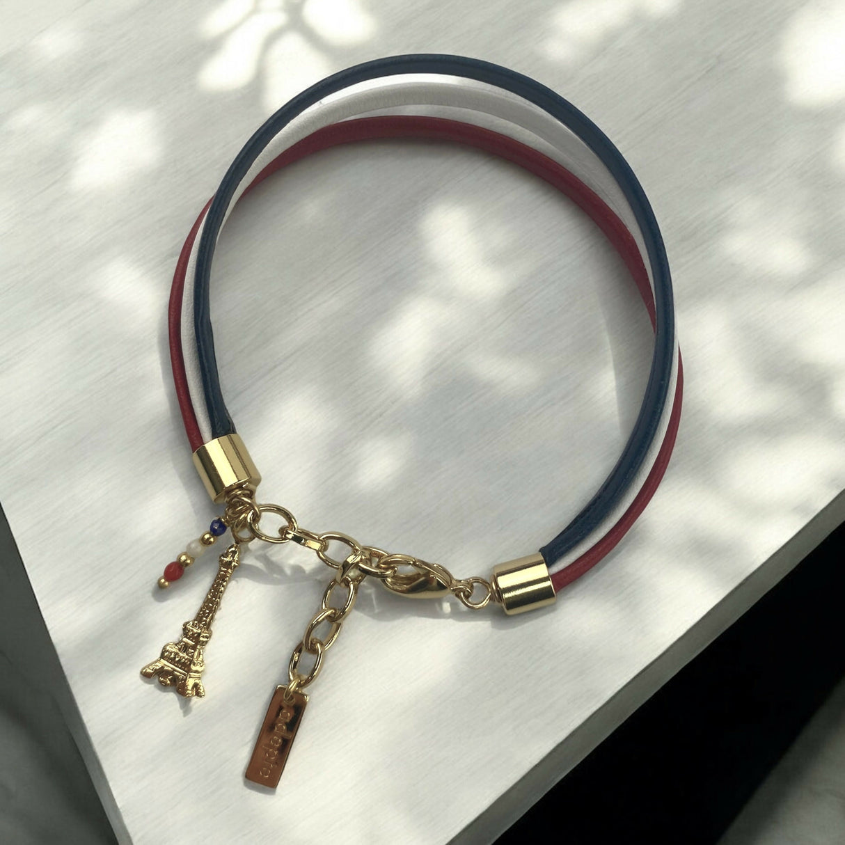 one-tourgustavebraceletback-14226