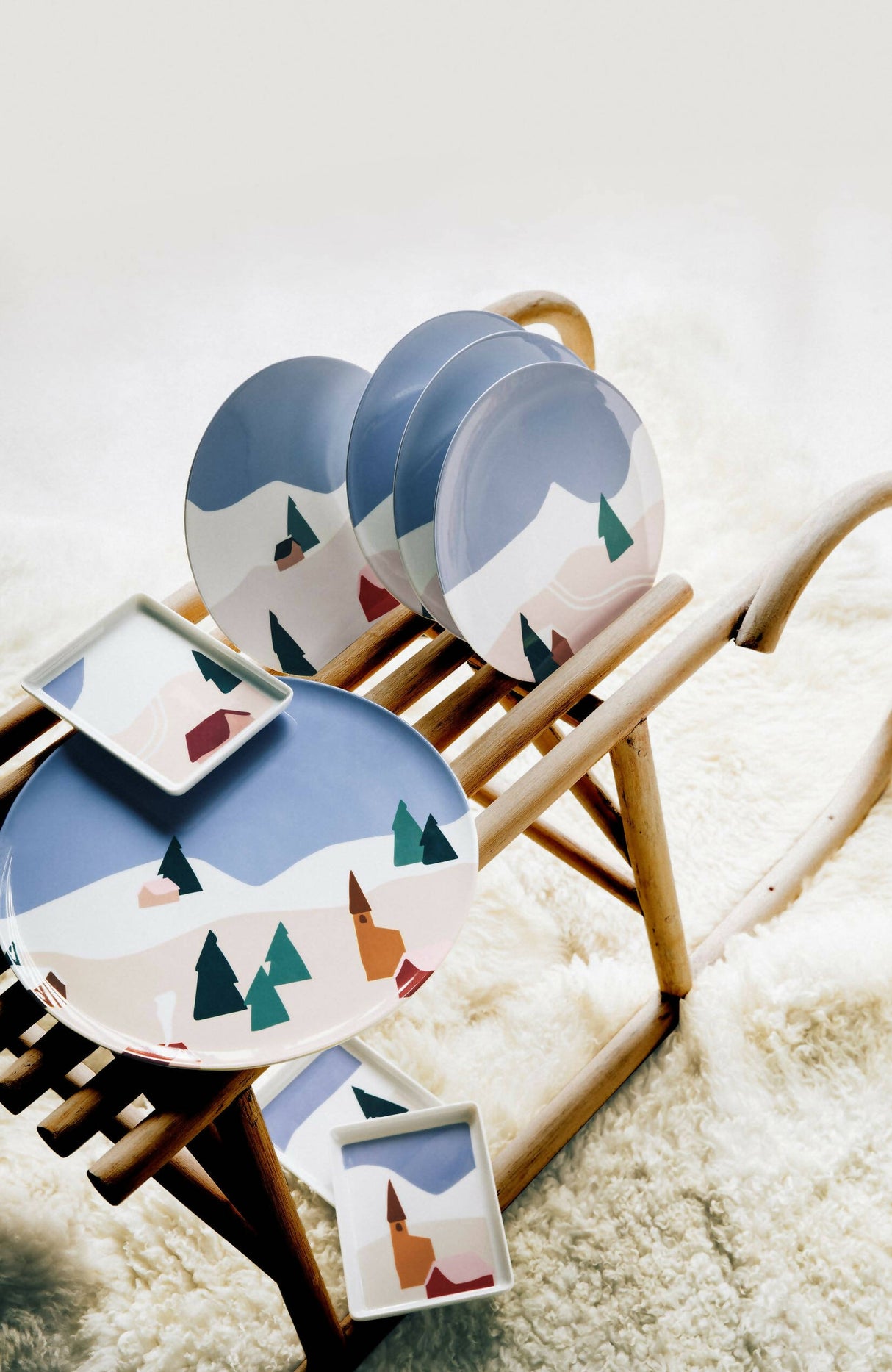 Destination Montagne Gift Box of Rectangular Shared Plate by Degrenne Paris