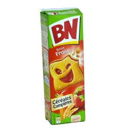 A pack of BN Strawberry Cookie Sandwich