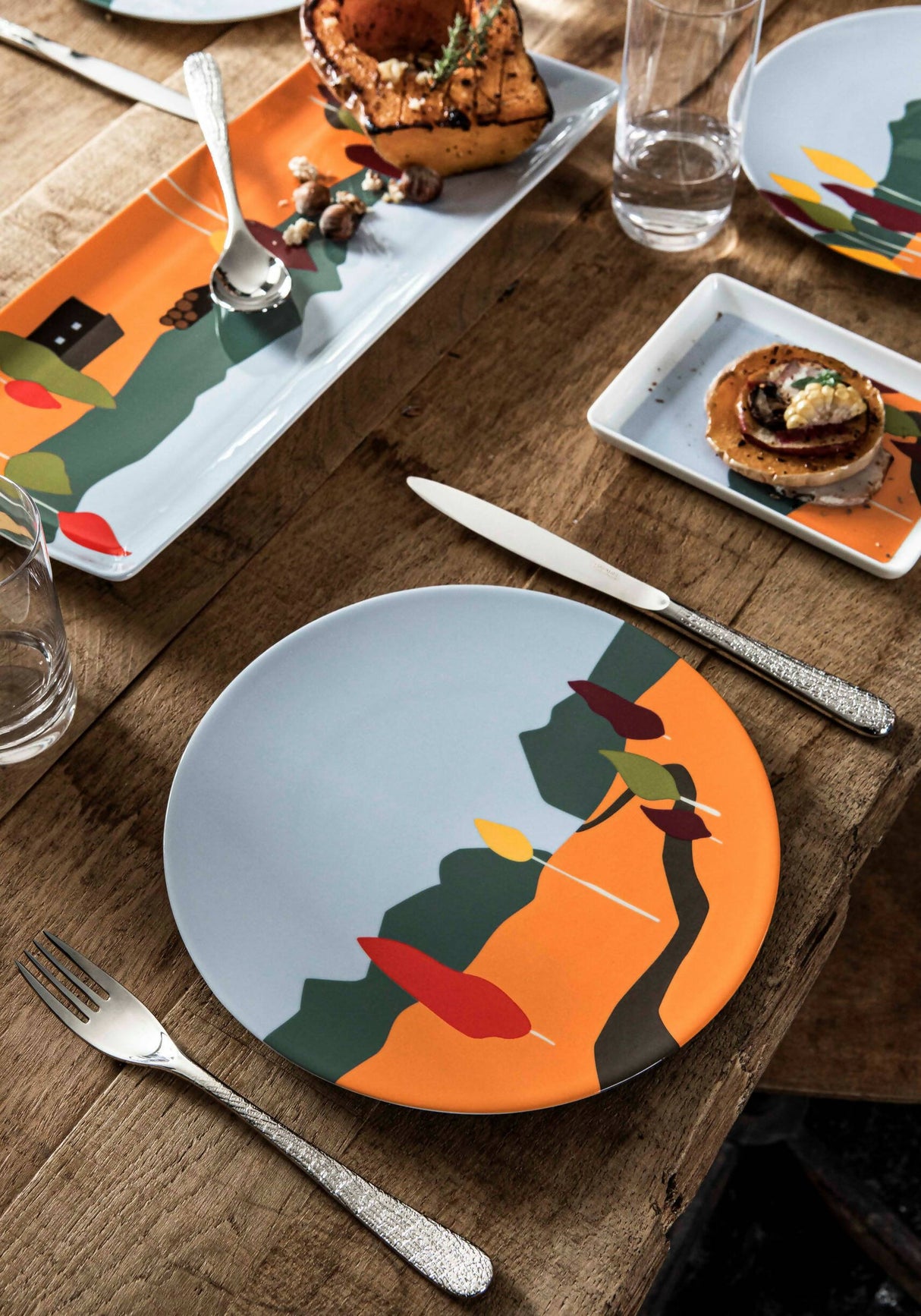 Destination Forêt Set of dinner plates  by Degrenne Paris