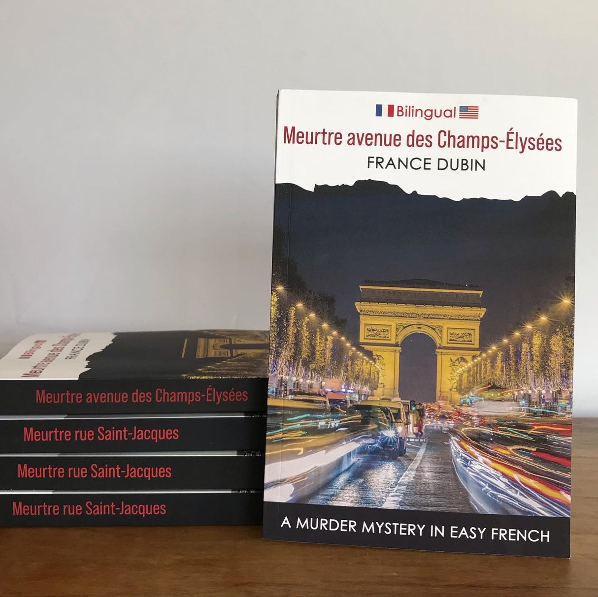 Meurtre avenue des Champs-Élysées (easy French Murder Mystery)