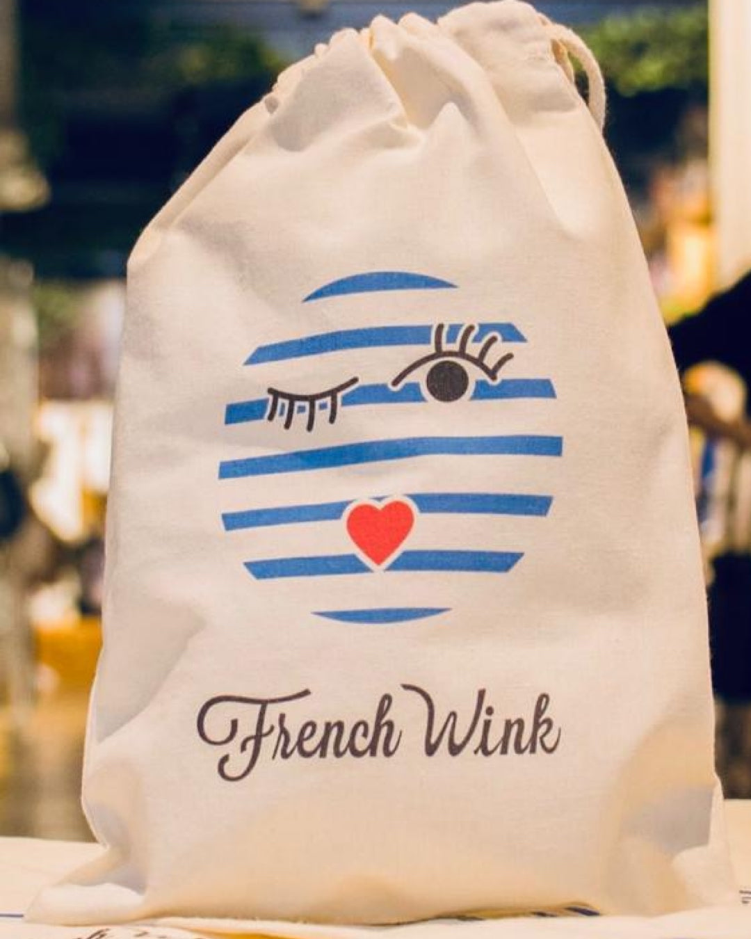 French Wink Maman box