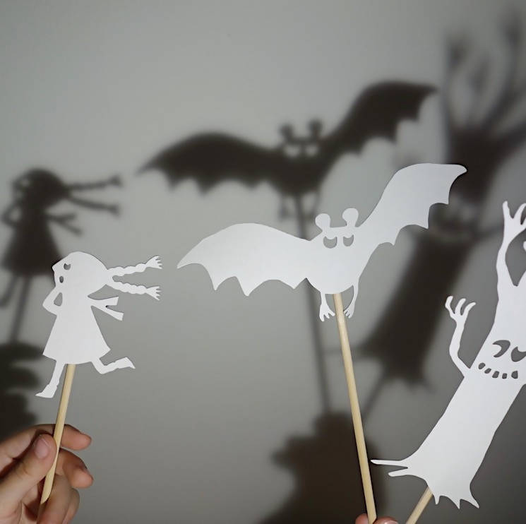 Scary Nighttime Shadows - Moulin Roty