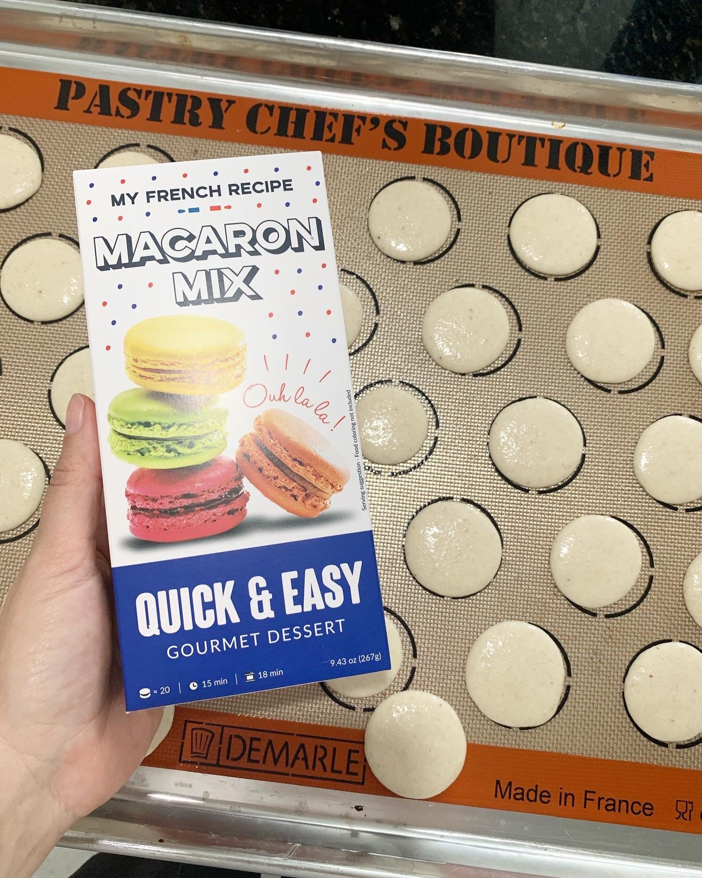 Dare to bake Macarons!