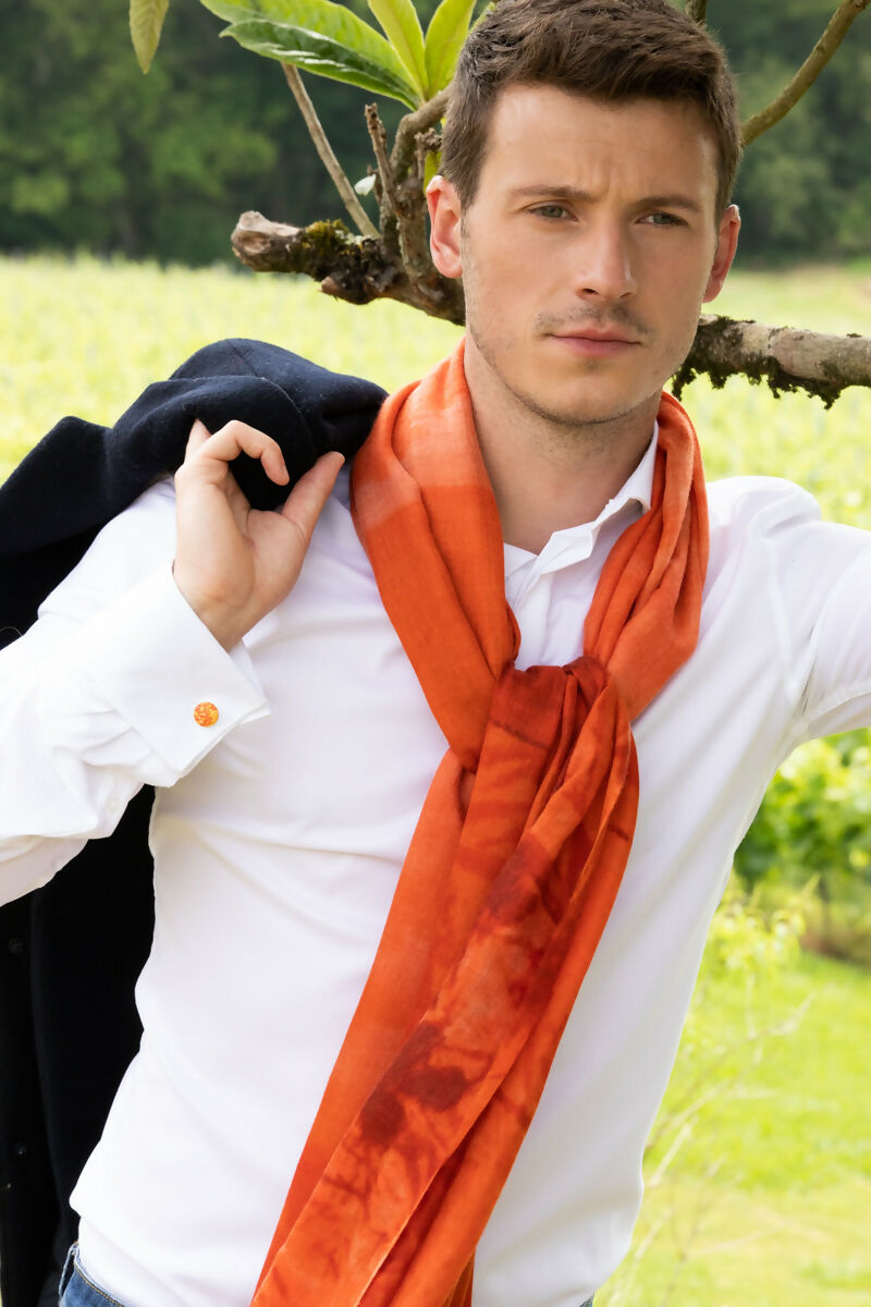 PETRUSSE_FOULARD_PYLA_ORANGE_BOUTON_MANCHETTE_EVE_AUTOMNE_ARGENT_2