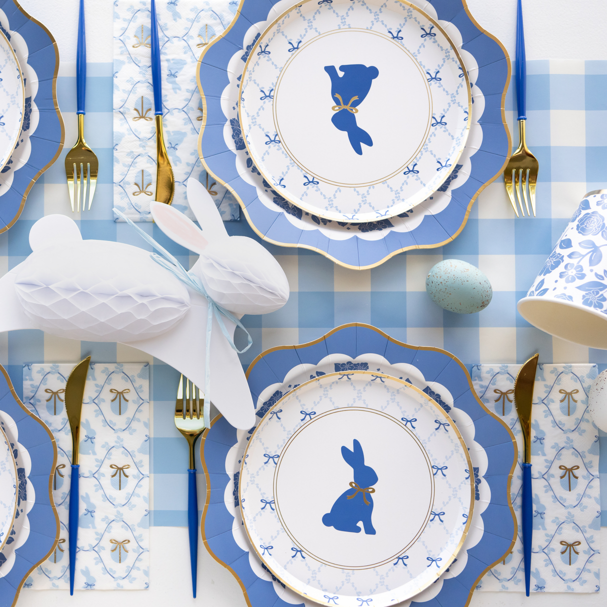 Floral paper dinner plates