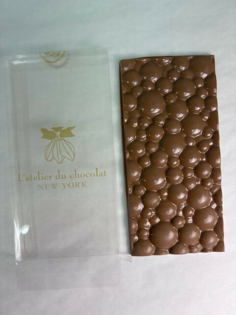 Love is in the air - a Duo of Small-Batch Artisanal Dark Chocolate bar with red hearts in white chocolate paired with a luscious milk chocolate Bar – Crafted by L’Atelier du Chocolat