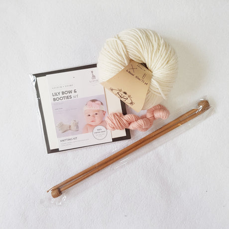 Sophie's Lily Bow & Booties knitting  Set | Rose quartz Stitch & Story