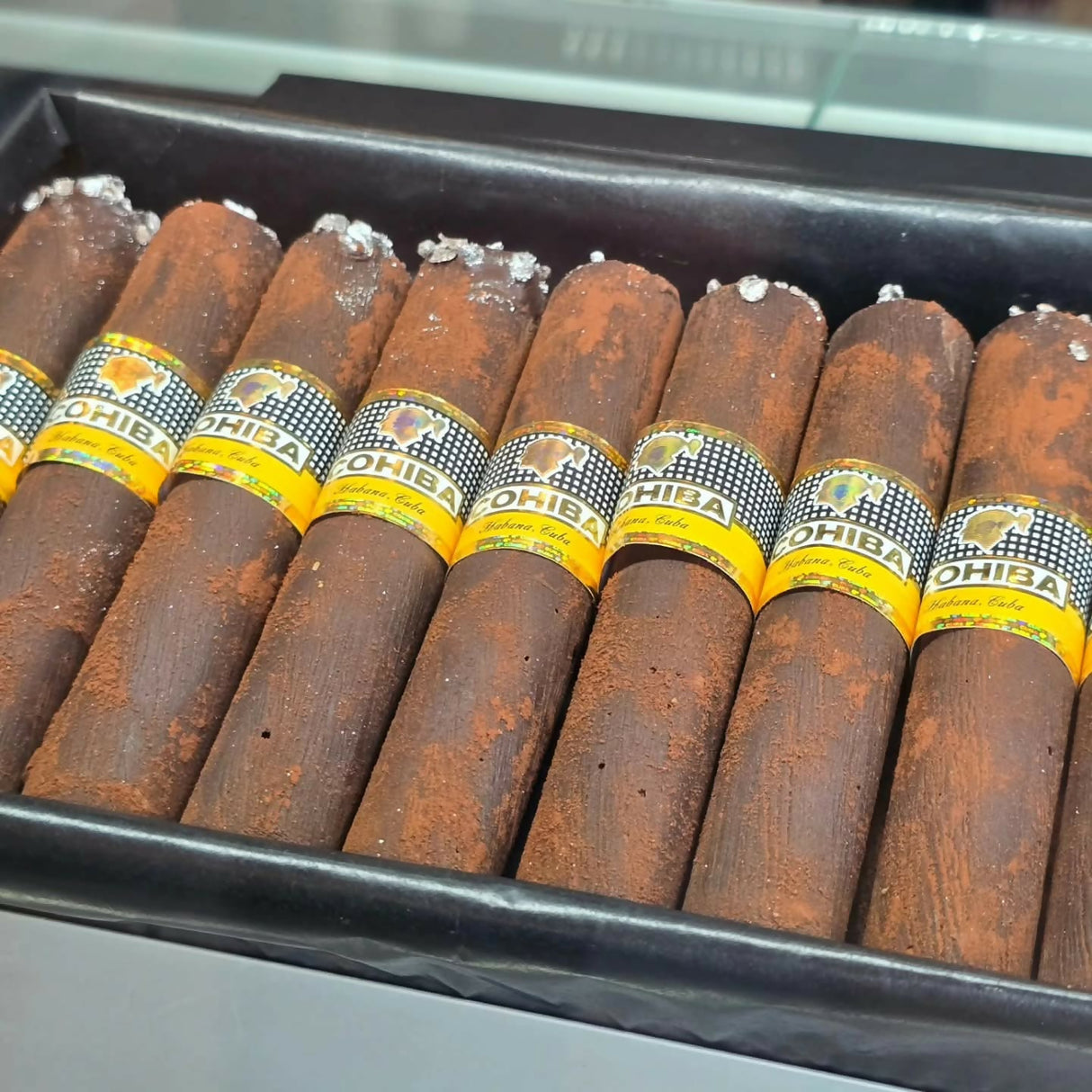 Chocolate Cigars - filled with ganache praline whisky flavored - Box of 9 cigars