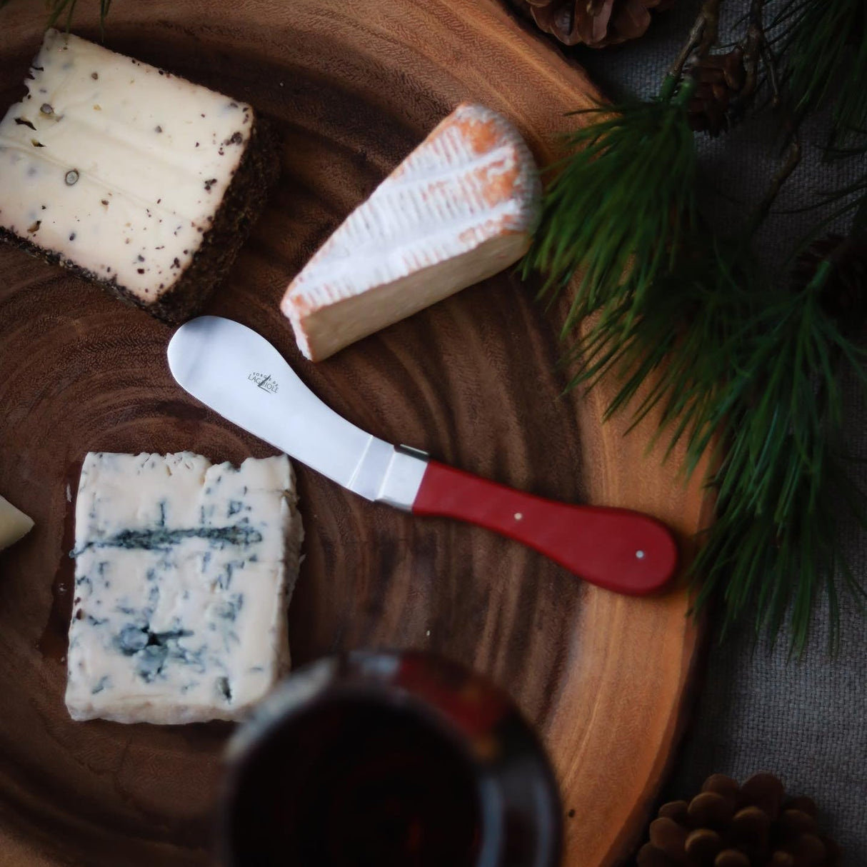Nomade Cheese Knife by Roland Barthélemy