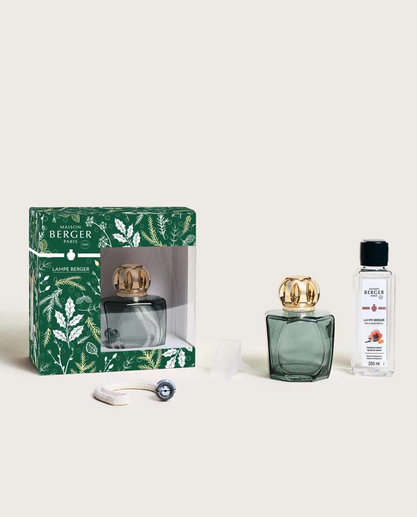 Holiday Magical Green Fragrance Berger Lamp Gift Set
