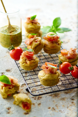 Mini-muffins-pesto-ricota-tomate