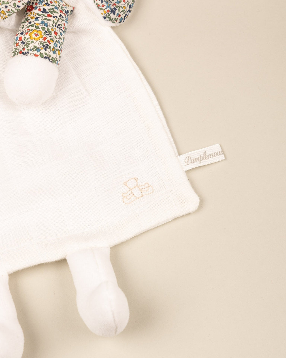 Pamplemousse Peluches Rabbit Lovey - Liberty