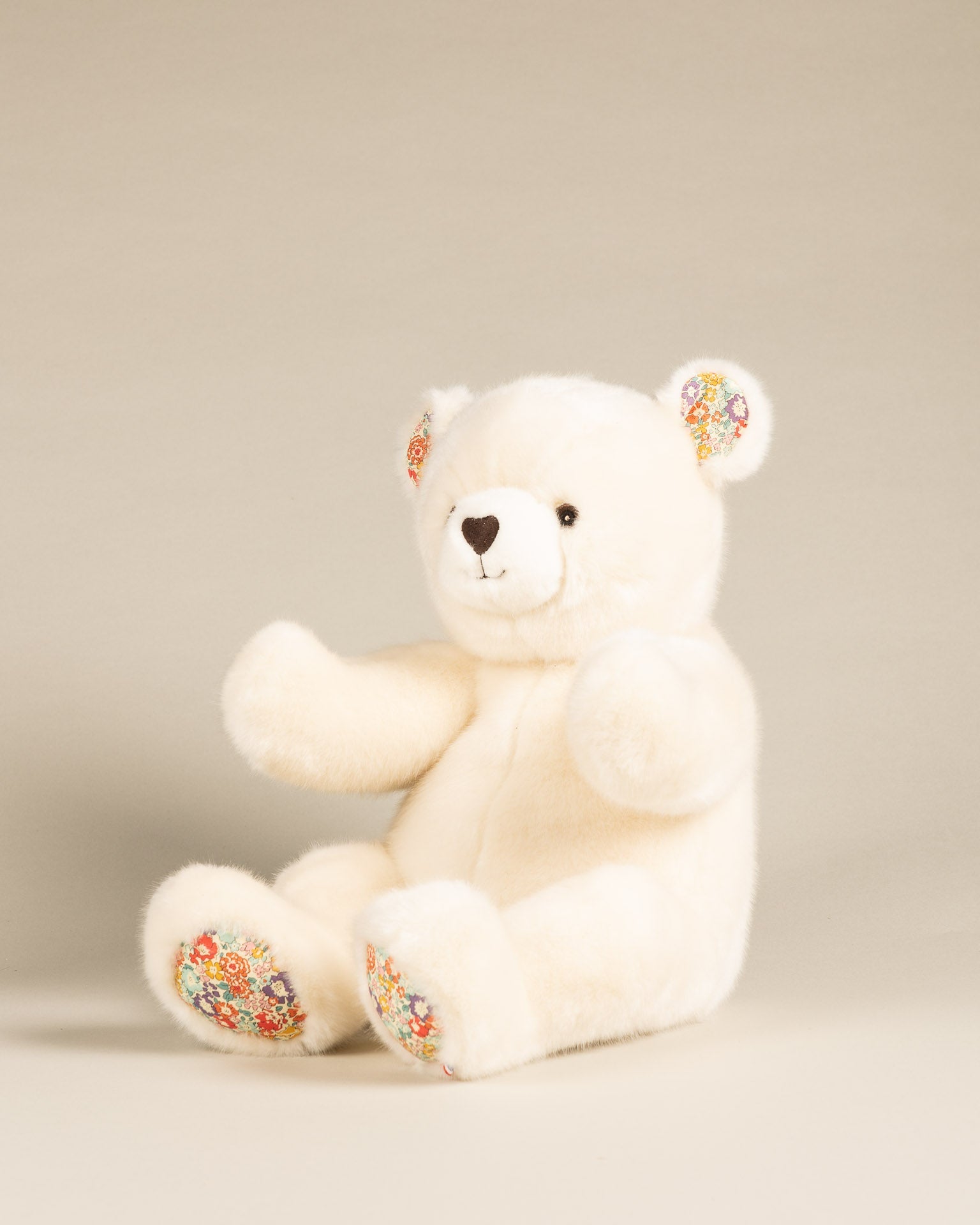 peluche-ours-beige-liberty-